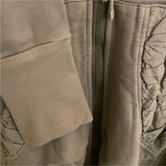 Prairie Underground Long Cloak Hoodie~ Cement - Picture 7 of 8